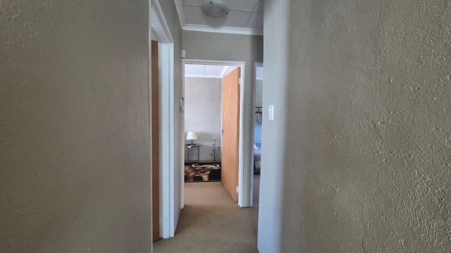 3 Bedroom Property for Sale in Country Club Western Cape